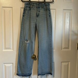 Loft size 00 The Wide Leg, distressed jean